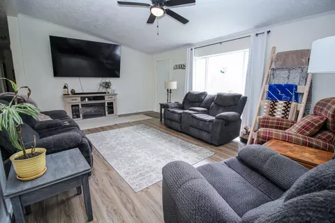 12524 Serenity Dr, Marcellus, MI 49067 photo 10