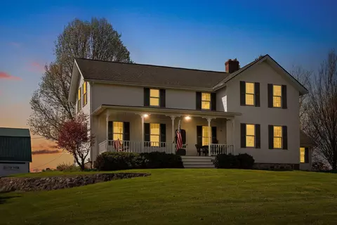 8885 Burmeister Rd, Saline, MI 48176