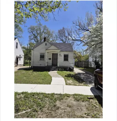 19946 Strasburg St, Detroit, MI 48205