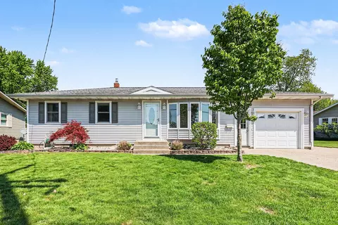 5524 Park Ave, Hudsonville, MI 49426