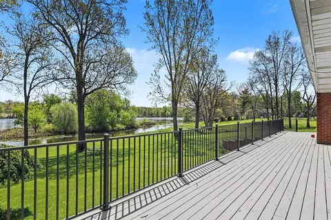 Exterior - 15681 River Heights Rd, Constantine, MI 49042 photo 3 of 4