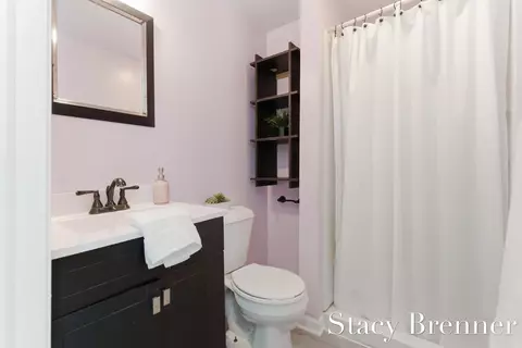 Bath - 2620 138th Ave, Dorr, MI 49323 photo 2 of 2
