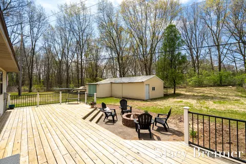Exterior - 2620 138th Ave, Dorr, MI 49323 photo 3 of 13