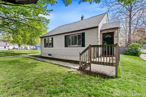 3782 Oriole Ave SW, Wyoming, MI 49509