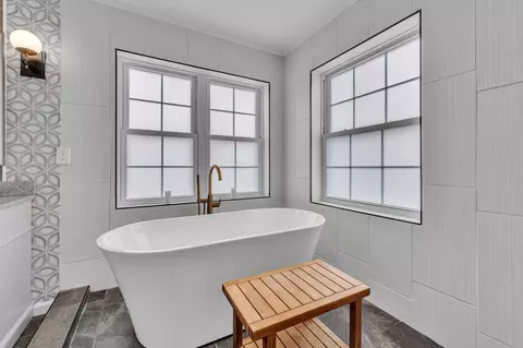 Bath - 6217 Mast Rd, Dexter, MI 48130 photo 6 of 8