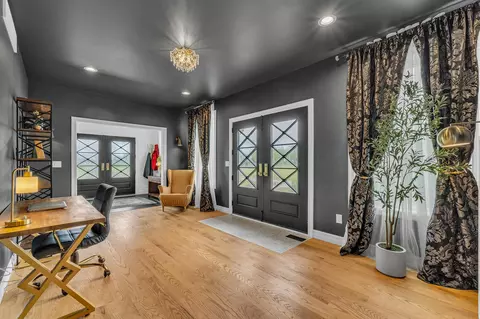 Entry Way - 6217 Mast Rd, Dexter, MI 48130 photo 9 of 11