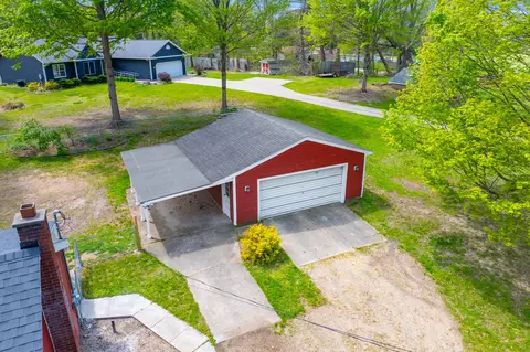 984 Miller Rd, Plainwell, MI 49080 photo 33