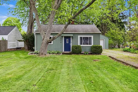 4218 Glen St, Kalamazoo, MI 49004