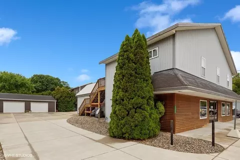 15320 Three Oaks Rd, Three Oaks, MI 49128