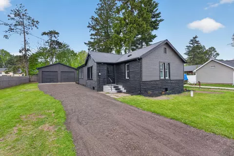 4078 Donnely Rd, Jackson, MI 49201