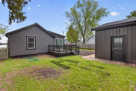 Exterior - 4078 Donnely Rd, Jackson, MI 49201 photo 2 of 7