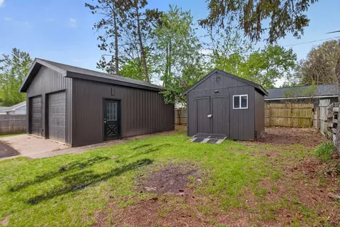Exterior - 4078 Donnely Rd, Jackson, MI 49201 photo 3 of 7