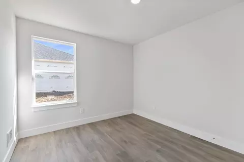 Bedroom - 2775 Gady Pines Dr, Adrian, MI 49221 photo 1 of 6