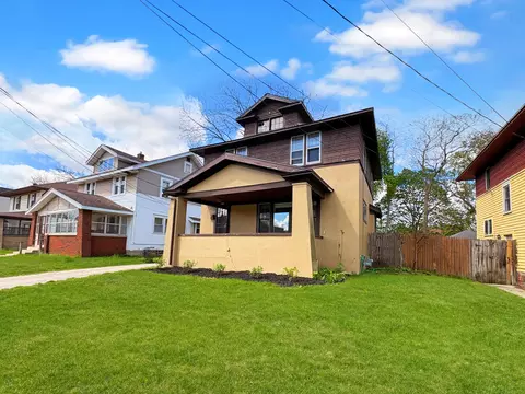 1107 Neland Ave SE, Grand Rapids, MI 49507