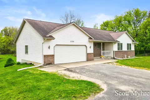 2250 Barry St, Hudsonville, MI 49426