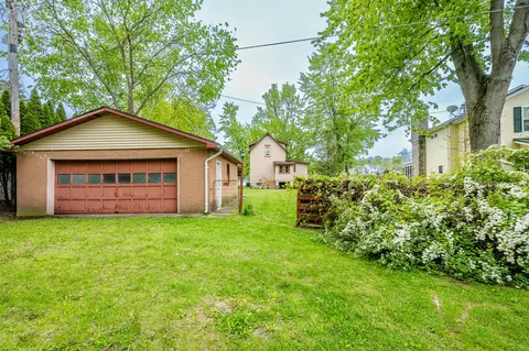 5615 Benson Ter, Coloma, MI 49038