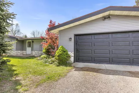 3979 Clinton Macon Rd, Clinton, MI 49236