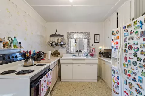 Kitchen - 11334 E Shore Dr, Delton, MI 49046 photo 1 of 1