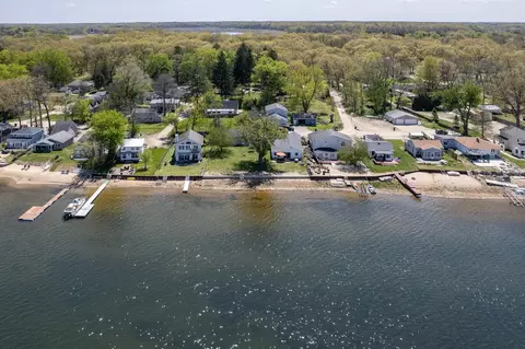 View/Area - 11334 E Shore Dr, Delton, MI 49046 photo 5 of 5