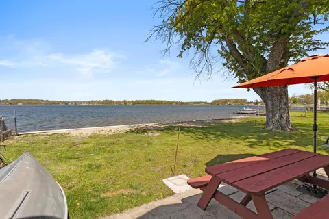 Exterior - 11334 E Shore Dr, Delton, MI 49046 photo 3 of 5