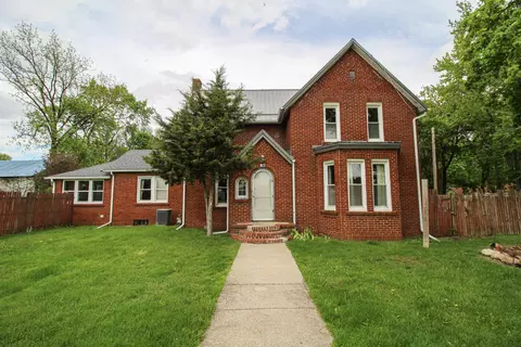 400 W Peck Ave, White Pigeon, MI 49099