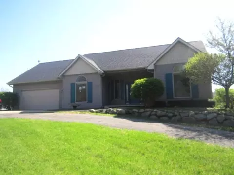 16946 11 12 Mile Rd, Battle Creek, MI 49014