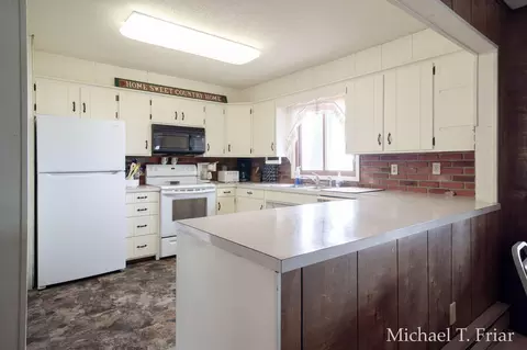 Kitchen - 3668 Sunny Dr, Sears, MI 49679 photo 1 of 5