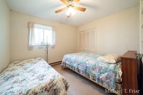 Bedroom - 3668 Sunny Dr, Sears, MI 49679 photo 2 of 6