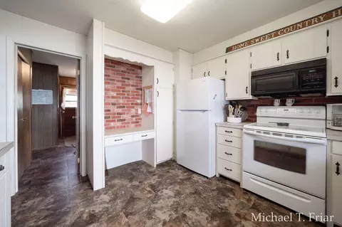 Kitchen - 3668 Sunny Dr, Sears, MI 49679 photo 5 of 5