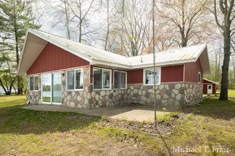3668 Sunny Dr, Sears, MI 49679