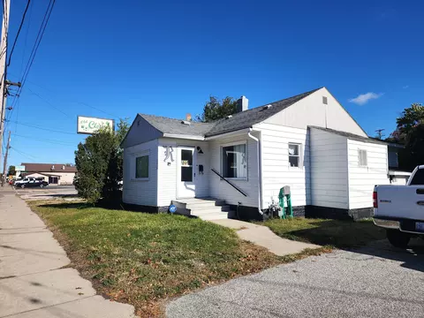 1616 S Getty St, Muskegon, MI 49442
