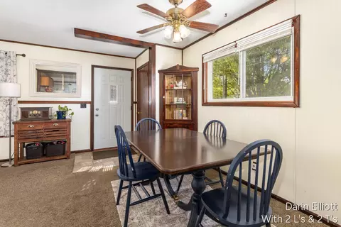 Dining - 747 Root St, Belding, MI 48809 photo 2 of 2