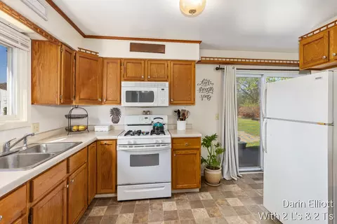Kitchen - 747 Root St, Belding, MI 48809 photo 3 of 4