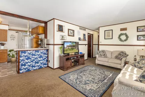 Living - 747 Root St, Belding, MI 48809 photo 2 of 2