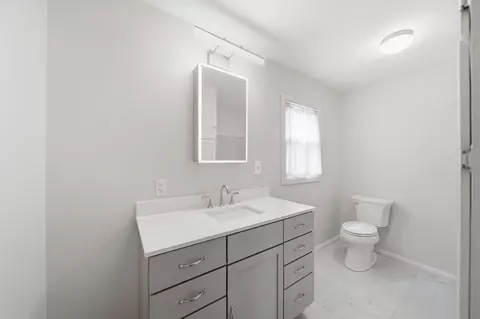 Bath - 2718 Page Ave, Jackson, MI 49203 photo 1 of 2