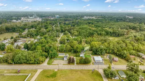 View/Area - 2718 Page Ave, Jackson, MI 49203 photo 4 of 4