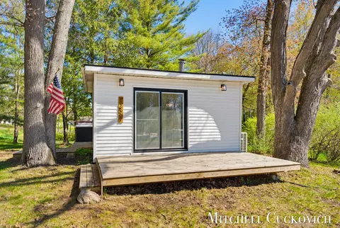 12567 Mcmurty Dr NE, Sand Lake, MI 49343