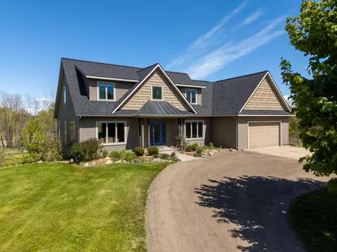 2847 28th St, Allegan, MI 49010