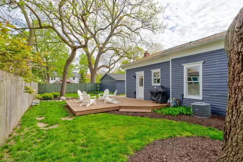 Exterior - 118 S Spring St, Douglas, MI 49406 photo 8 of 11