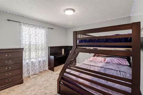 Bedroom - 1507 Wellman Rd, Dewitt, MI 48820 photo 5 of 7