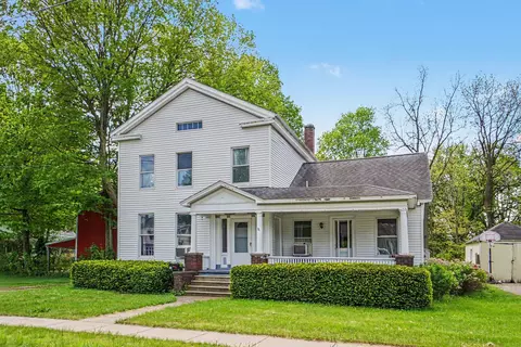 19 W Pierce, Coldwater, MI 49036