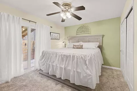 Bedroom - 11820 Killarny Cir, Jerome, MI 49249 photo 1 of 4