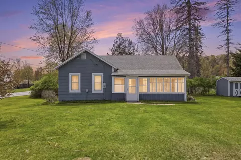 731 Sherman St, Big Rapids, MI 49307