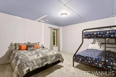 Bedroom - 11049 S Jacquelyn Ln, Baldwin, MI 49304 photo 6 of 7