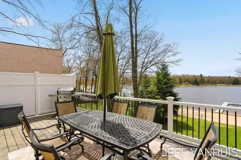 Exterior - 11049 S Jacquelyn Ln, Baldwin, MI 49304 photo 6 of 25