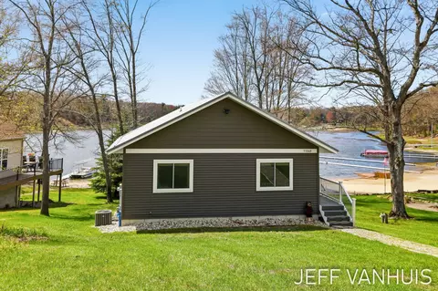 Exterior - 11049 S Jacquelyn Ln, Baldwin, MI 49304 photo 17 of 25