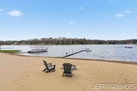 Exterior - 11049 S Jacquelyn Ln, Baldwin, MI 49304 photo 12 of 25