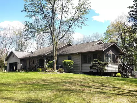 1700 Hamilton Rd, Battle Creek, MI 49017