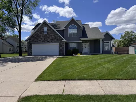 9944 Mariner St, Portage, MI 49002