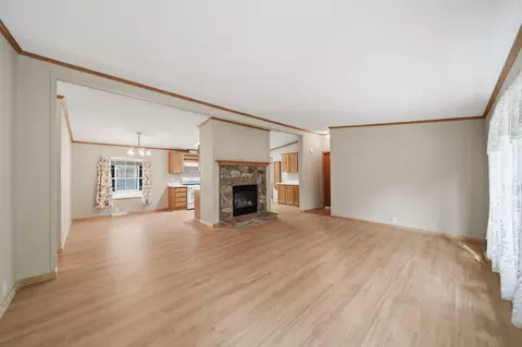 704 Hidden River Dr, Adrian, MI 49221 photo 5